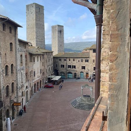 Apartamento L'Attico Dei Sogni San Gimignano Exterior foto